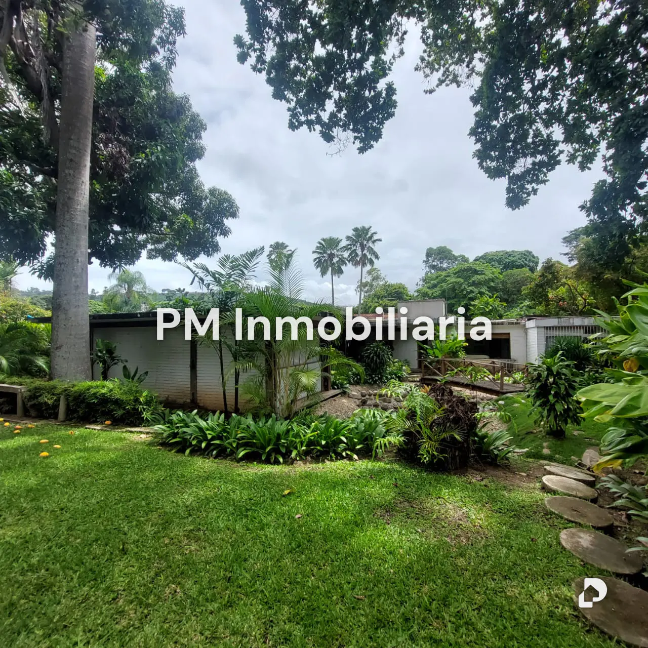 House in Prados del Este, Caracas – 13
