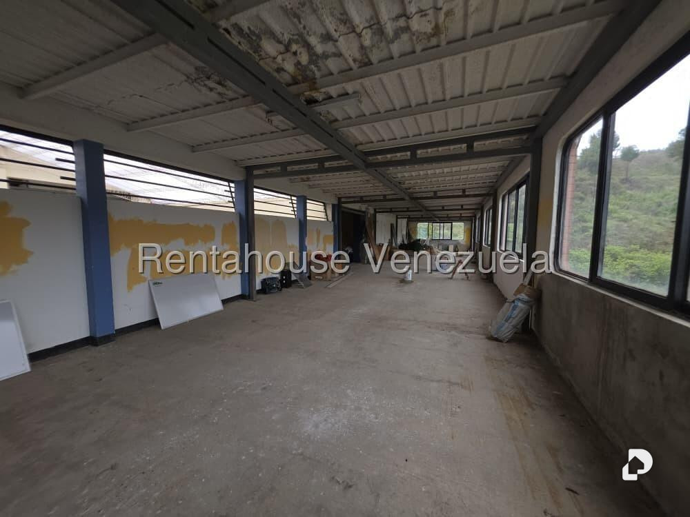 Local comercial en La Bonita, Caracas – 20