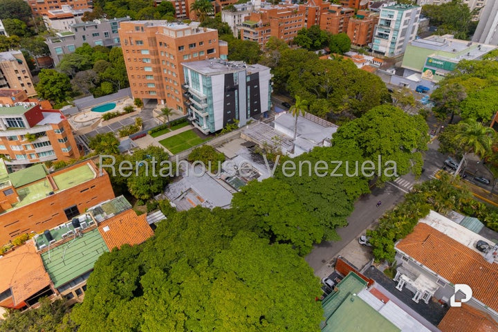 Terreno en La Castellana, Caracas – 10