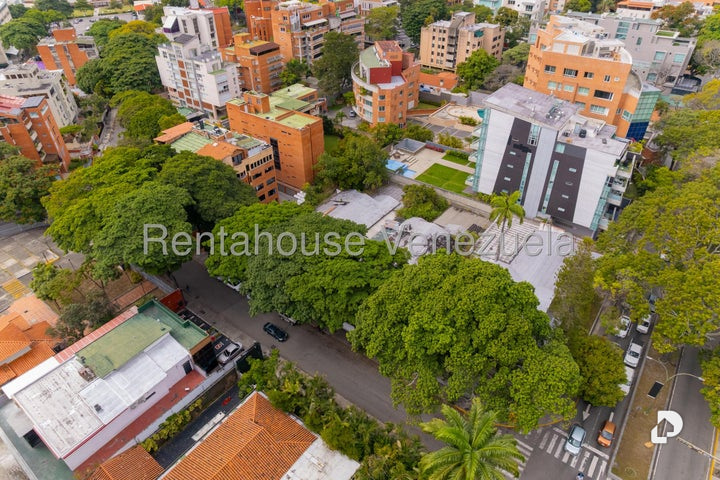Terreno en La Castellana, Caracas – 8