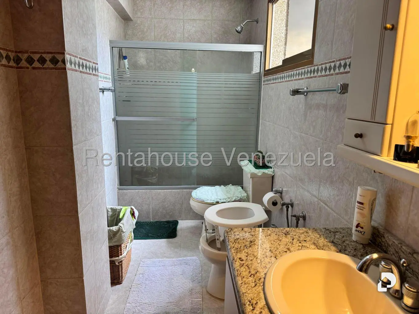 Apartamento en Santa Rosa de Lima, Caracas – 15