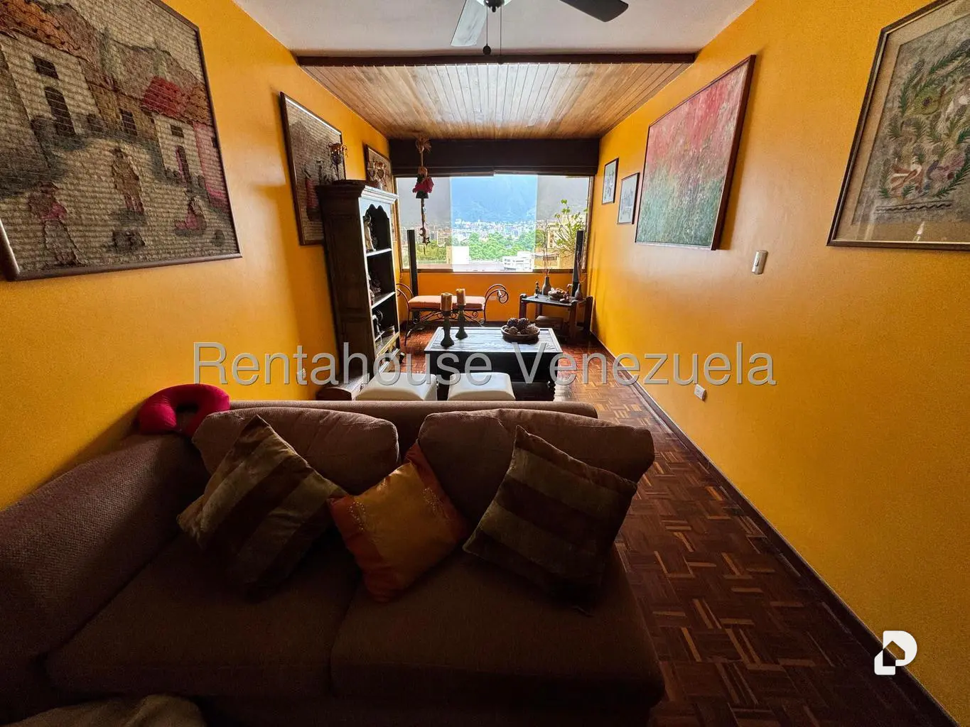 Apartamento en Santa Rosa de Lima, Caracas – 12