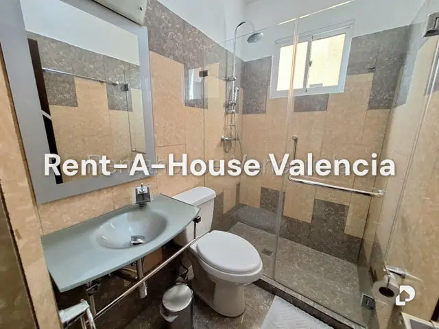 Apartamento en Parroquia Urbana San José, Valencia – 19