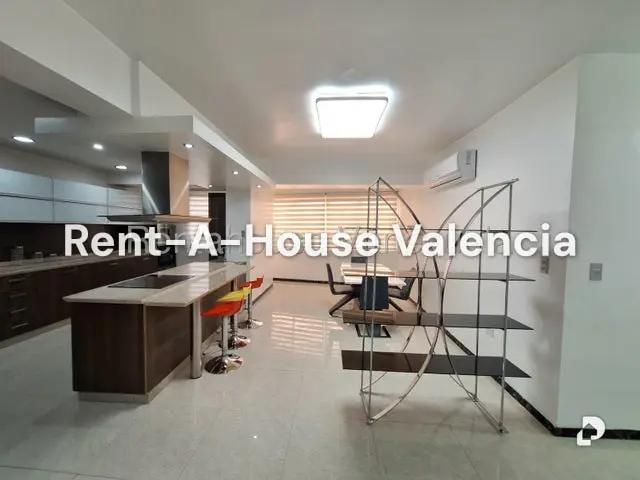 Apartamento en Parroquia Urbana San José, Valencia – 3