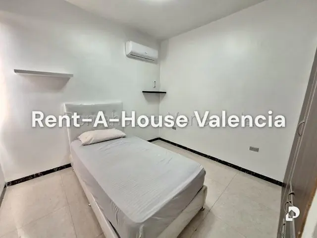 Apartamento en Parroquia Urbana San José, Valencia – 16
