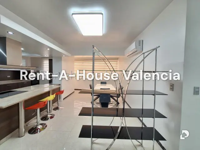 Apartamento en Parroquia Urbana San José, Valencia – 13