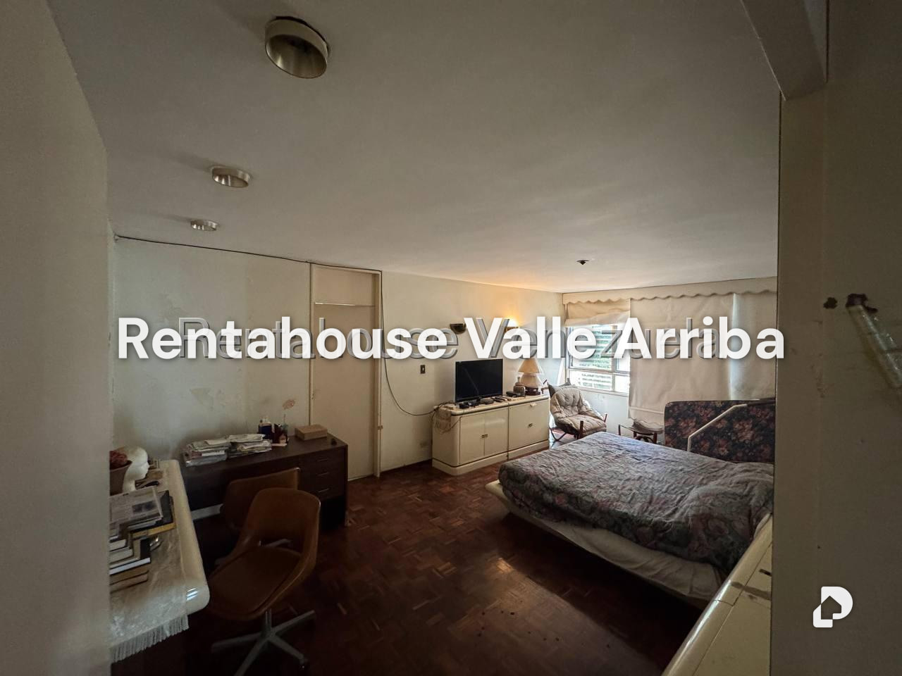 Apartamento en La Florida, Caracas – 24