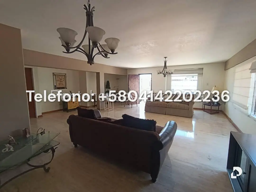 Casa en Cumbres de Curumo, Caracas – 6