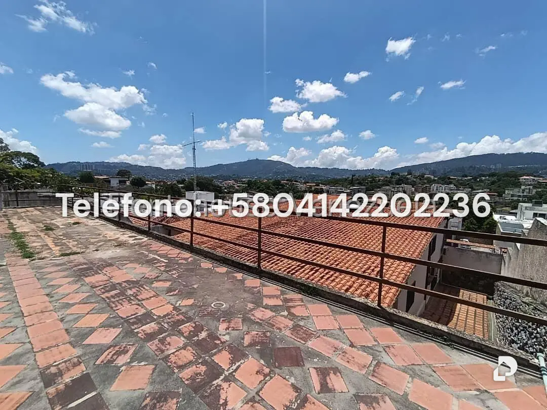 Casa en Cumbres de Curumo, Caracas – 20