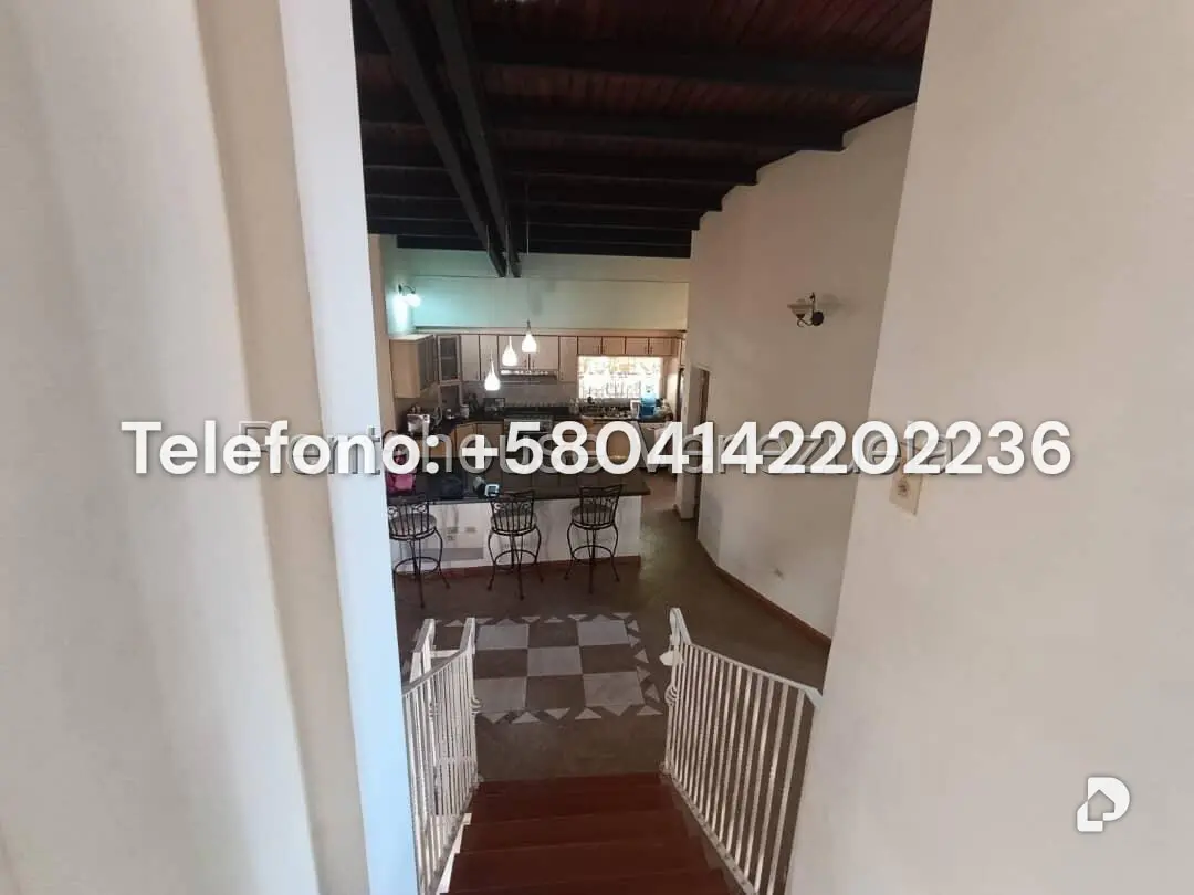 Casa en Cumbres de Curumo, Caracas – 9