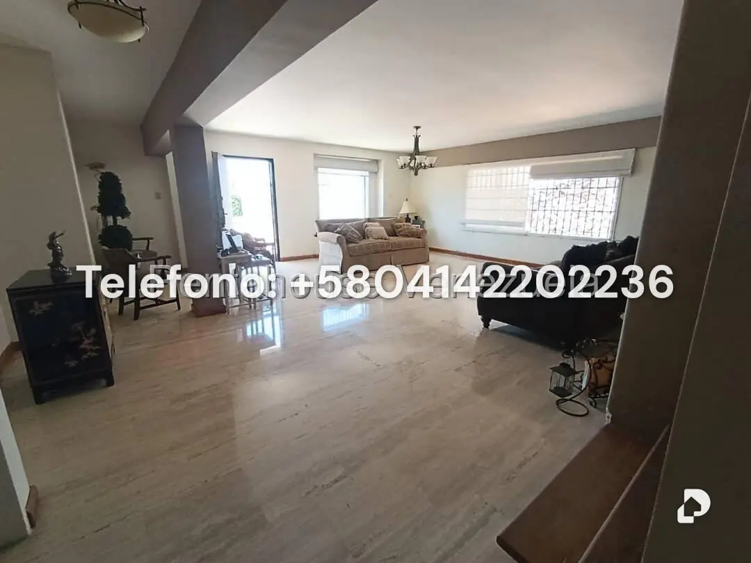 Casa en Cumbres de Curumo, Caracas – 3