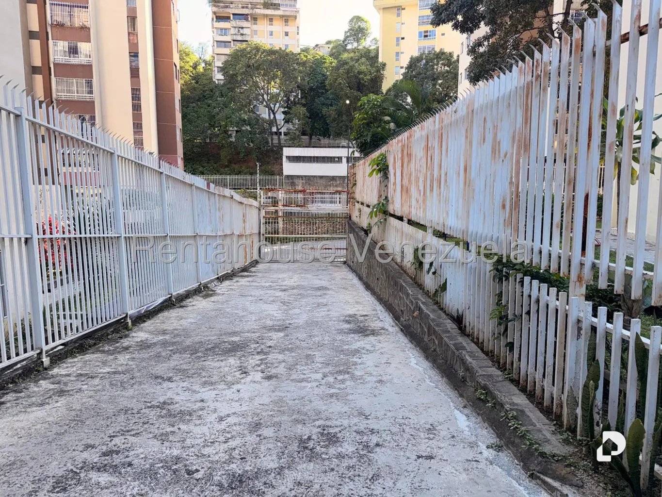 Apartamento en La Urbina, Caracas – 22