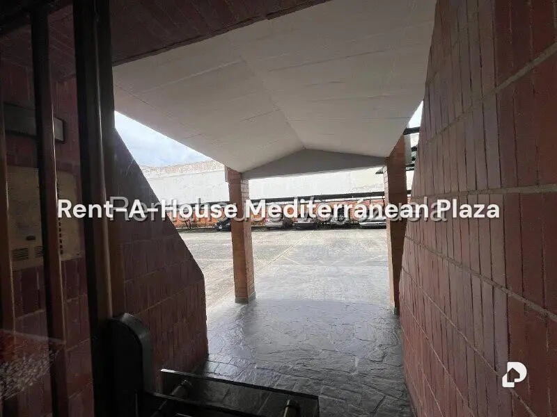 Apartment in Guaparo, Valencia – 4