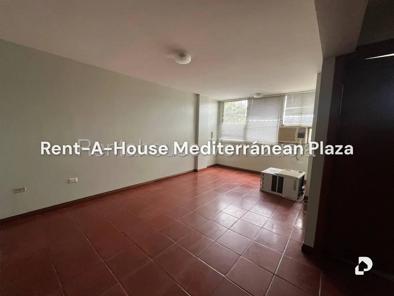 Apartment in Guaparo, Valencia – 22