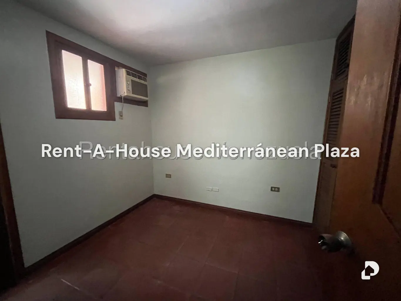 Apartment in Guaparo, Valencia – 28