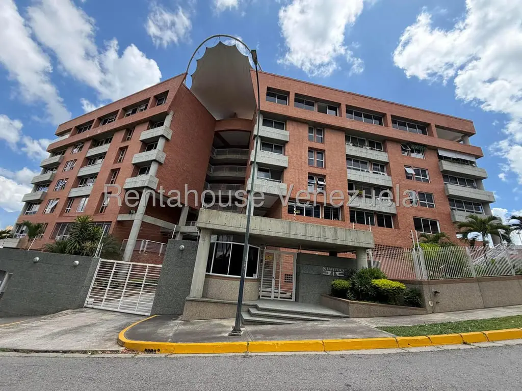 Apartment in Lomas del Sol, Caracas - 1