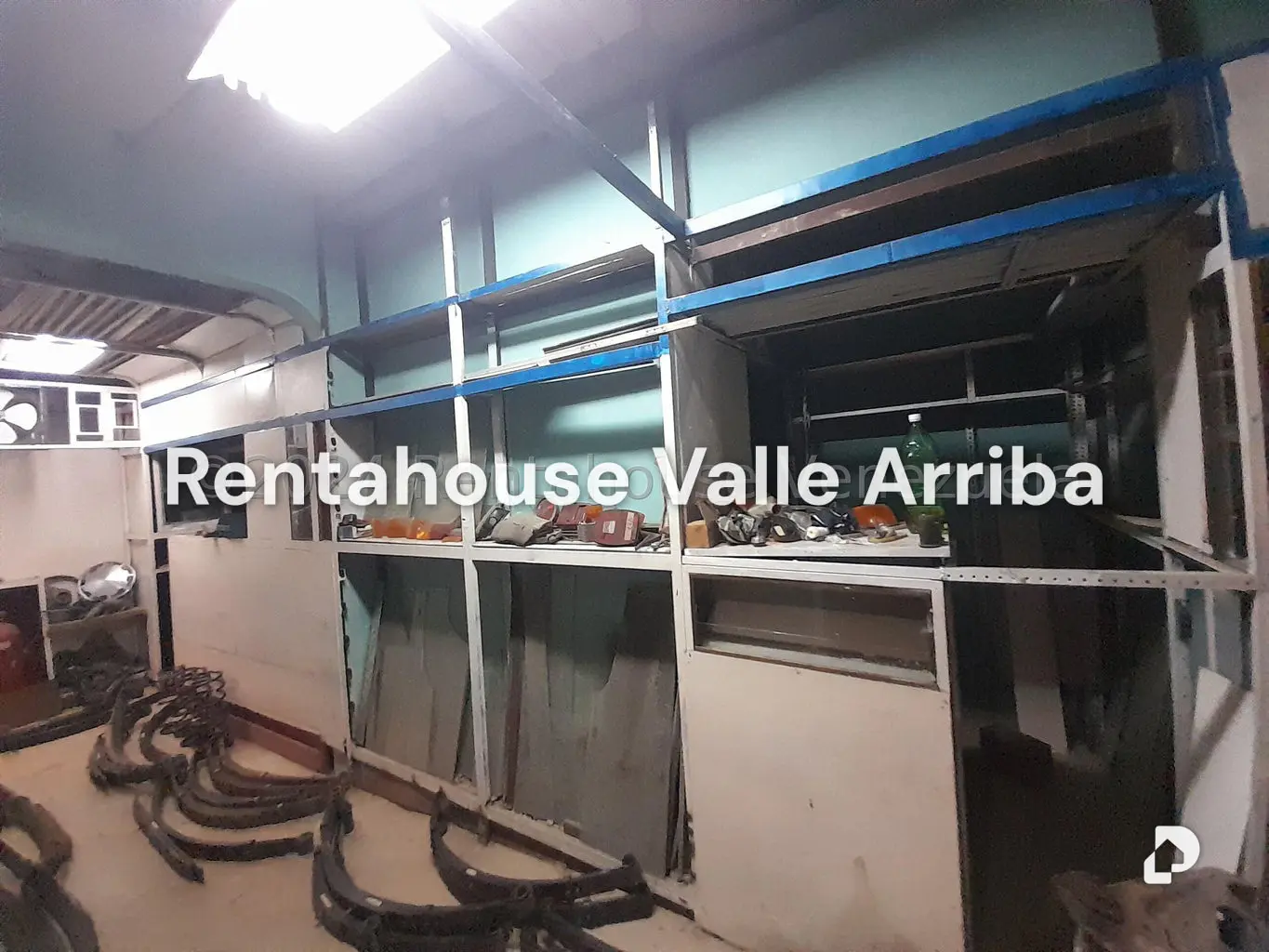 Local comercial en Los Rosales, Caracas – 17