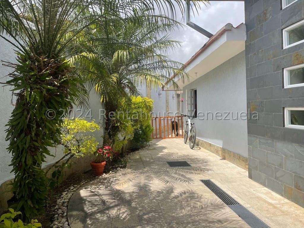 Casa en Parque el Retiro, San Antonio de Los Altos - 1