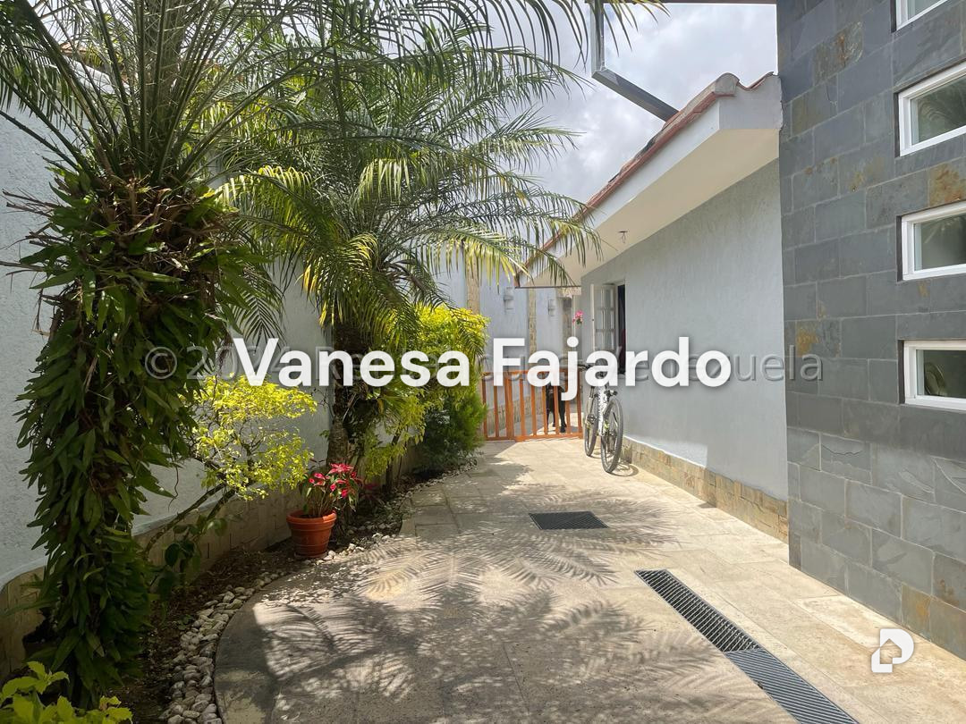 Casa en Parque el Retiro, San Antonio de Los Altos – 1