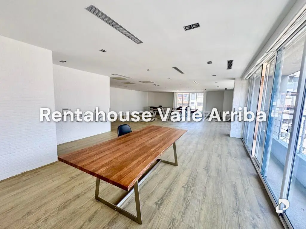 Local comercial en El Rosal, Caracas – 9