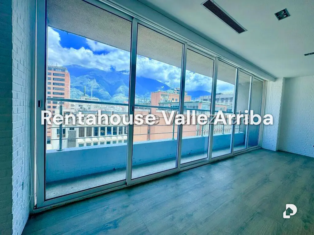 Local comercial en El Rosal, Caracas – 12