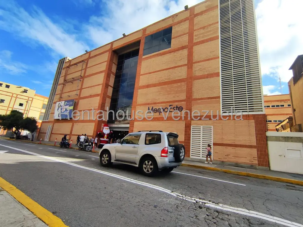 Local comercial en Chacao, Caracas - 1