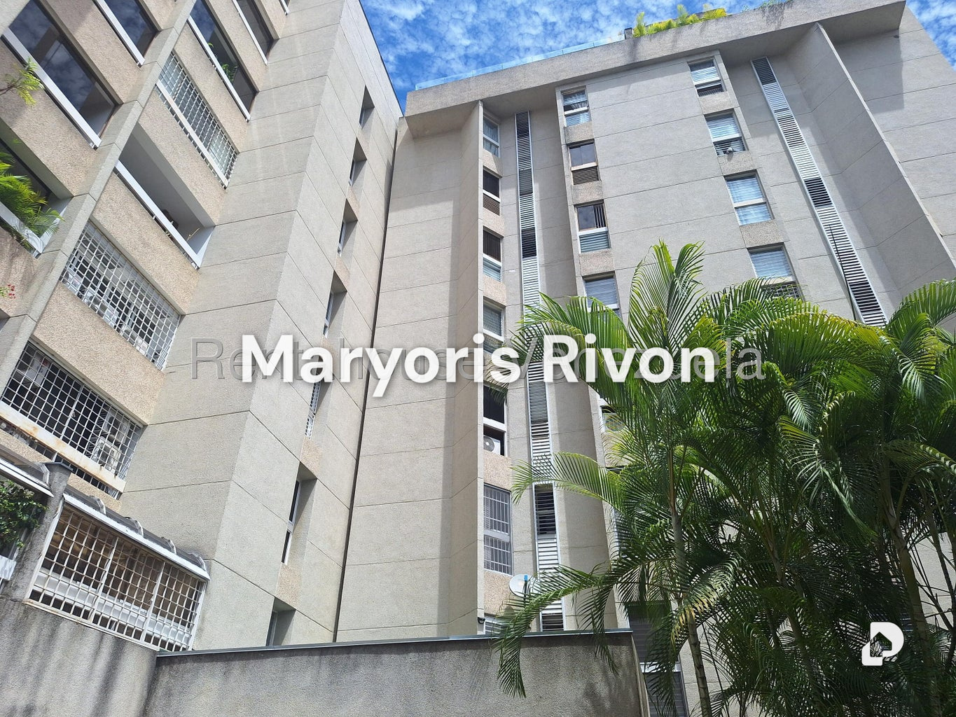 Apartamento en Los Palos Grandes, Caracas – 1