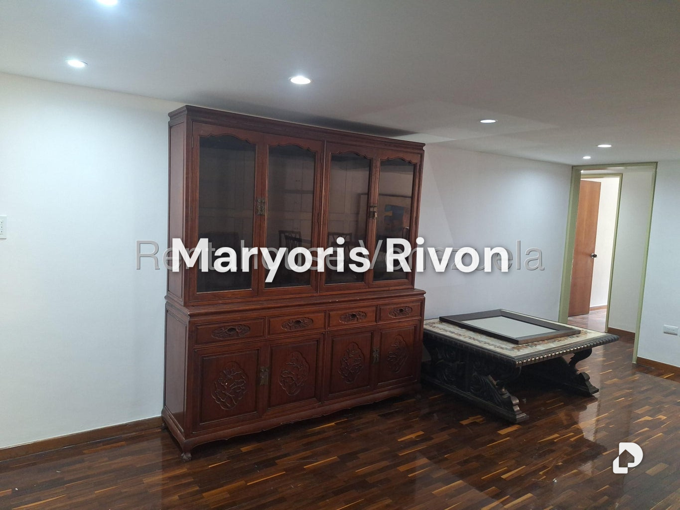 Apartamento en Los Palos Grandes, Caracas – 11
