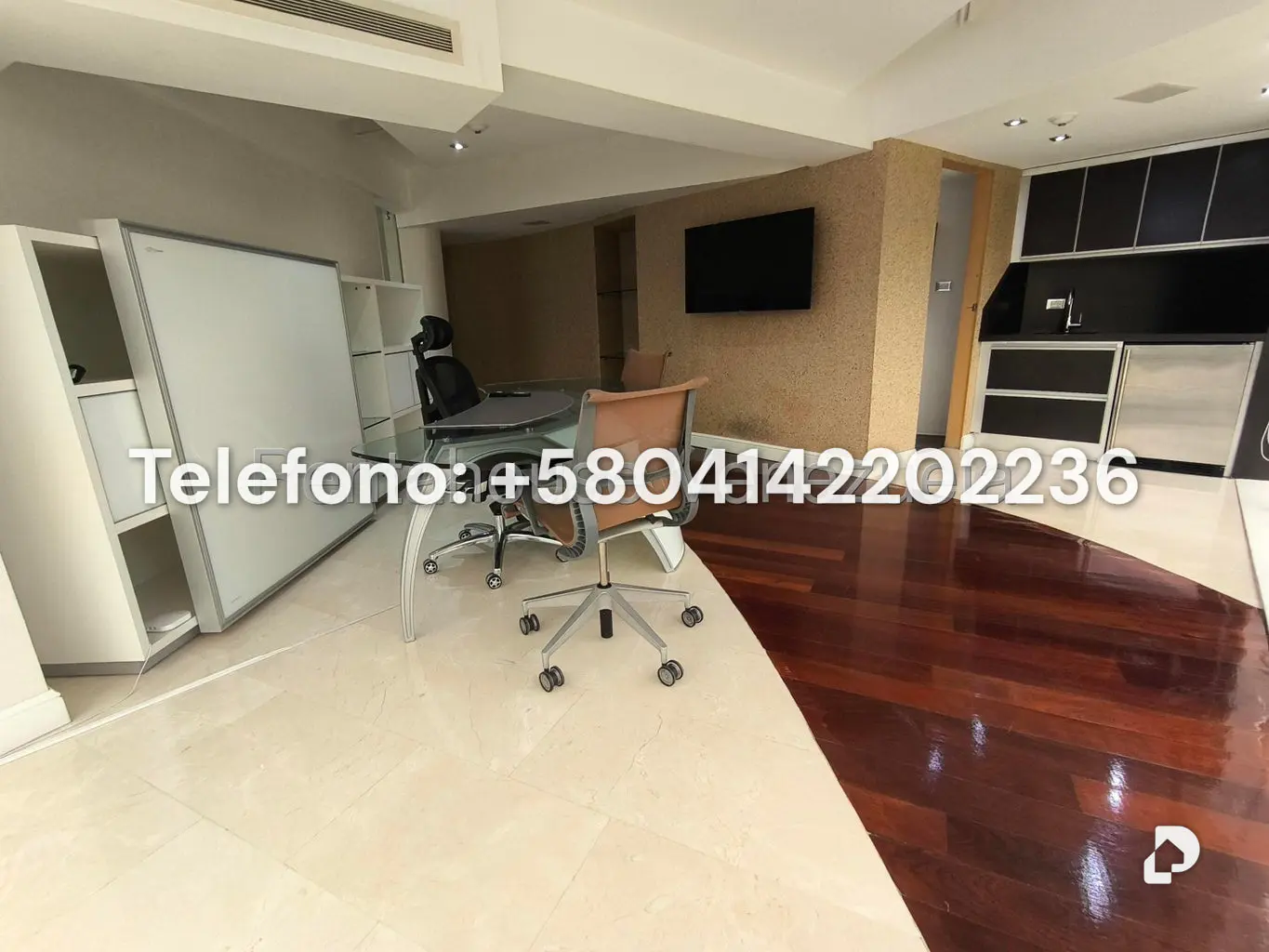 Oficina en Las Mercedes, Caracas – 30