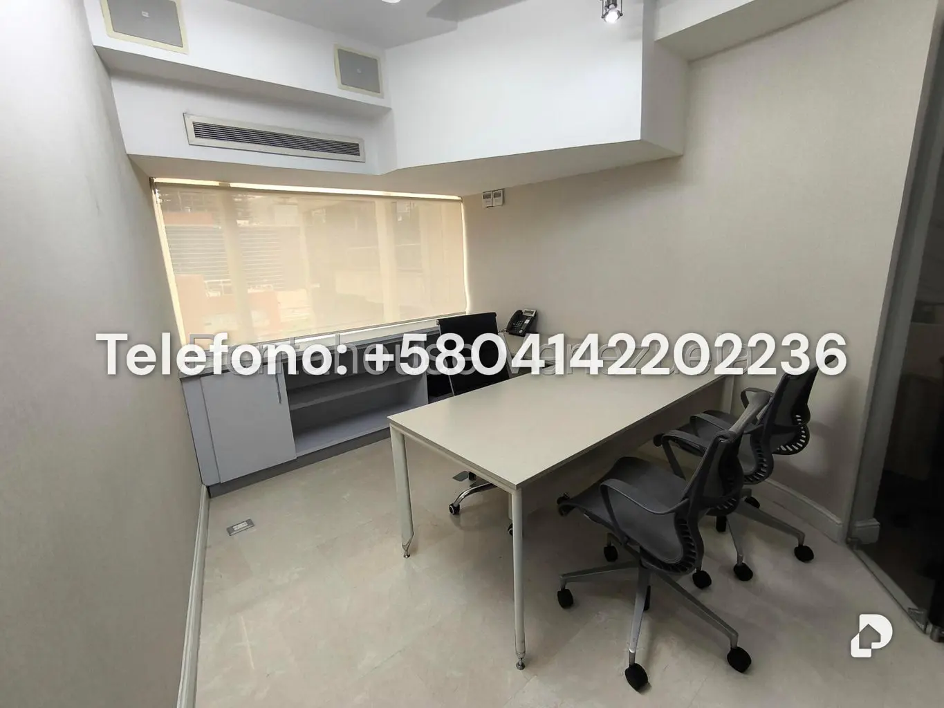 Oficina en Las Mercedes, Caracas – 9