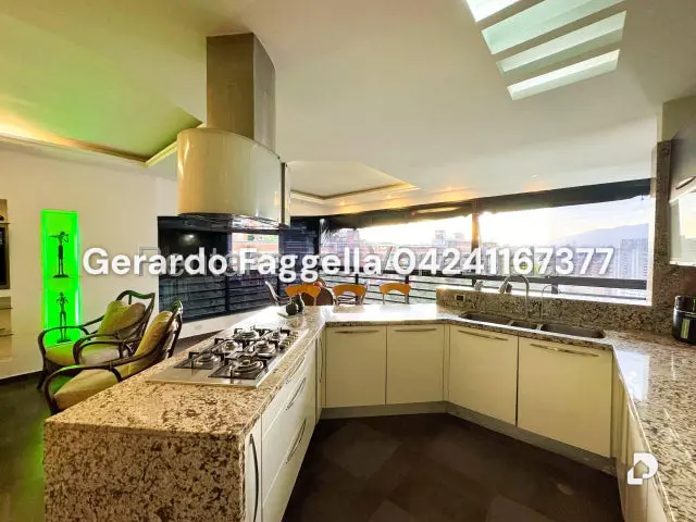 Casa en Chula Vista, Caracas – 11