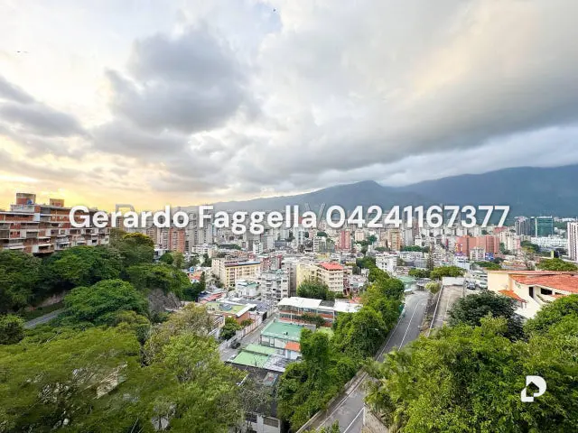 Casa en Chula Vista, Caracas – 12