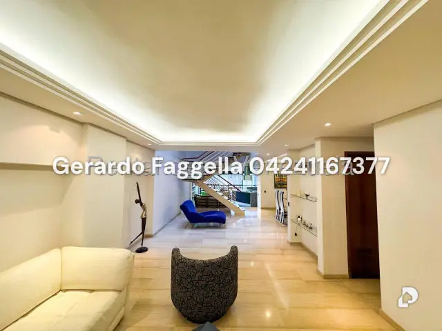 Casa en Chula Vista, Caracas – 2