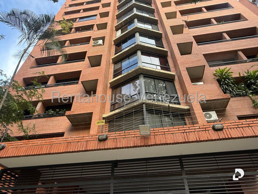 Apartamento en El Rosal, Caracas – 1