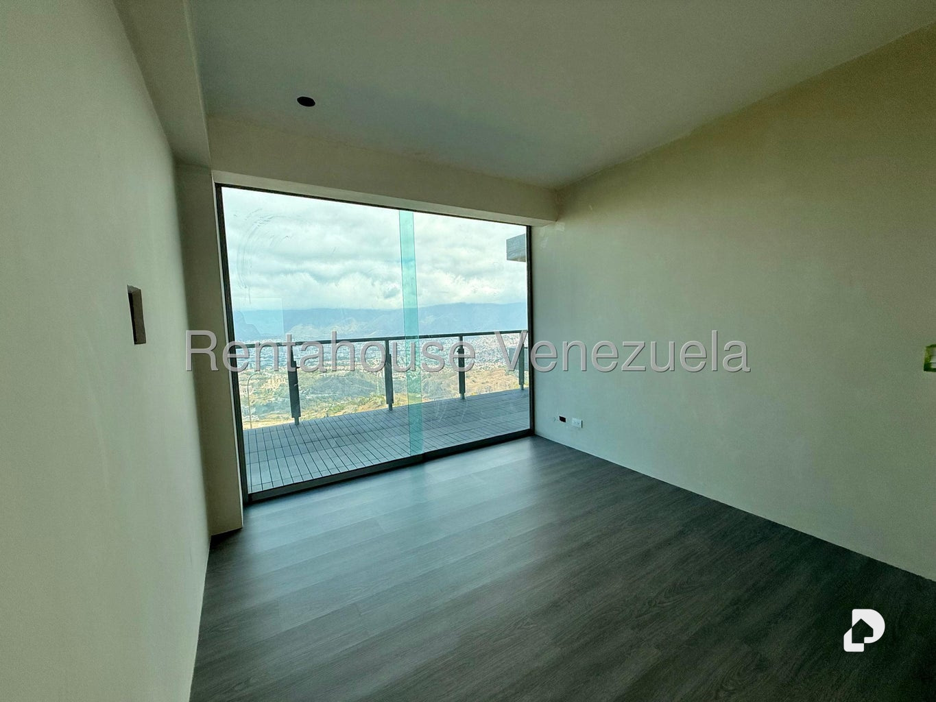 Apartamento en Alto Hatillo, Caracas – 11