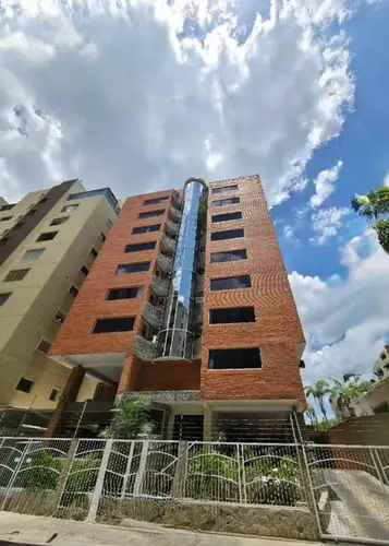 Apartamento en San Isidro, Maracay - 1