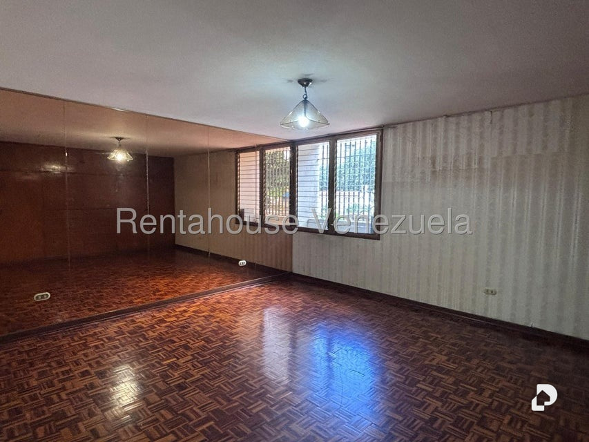 Casa en Montalbán I, Caracas – 12