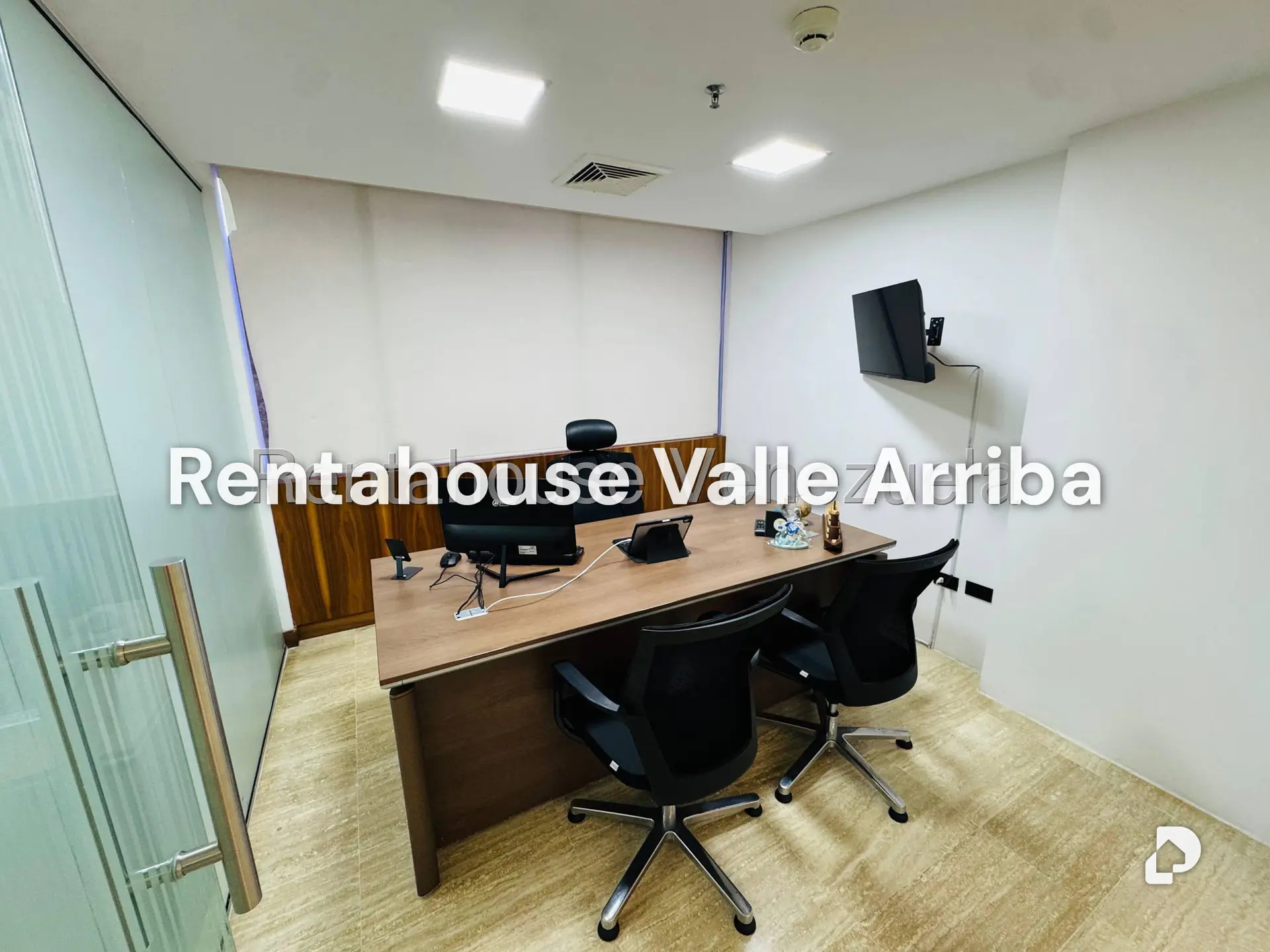 Office in Macaracuay, Caracas – 9