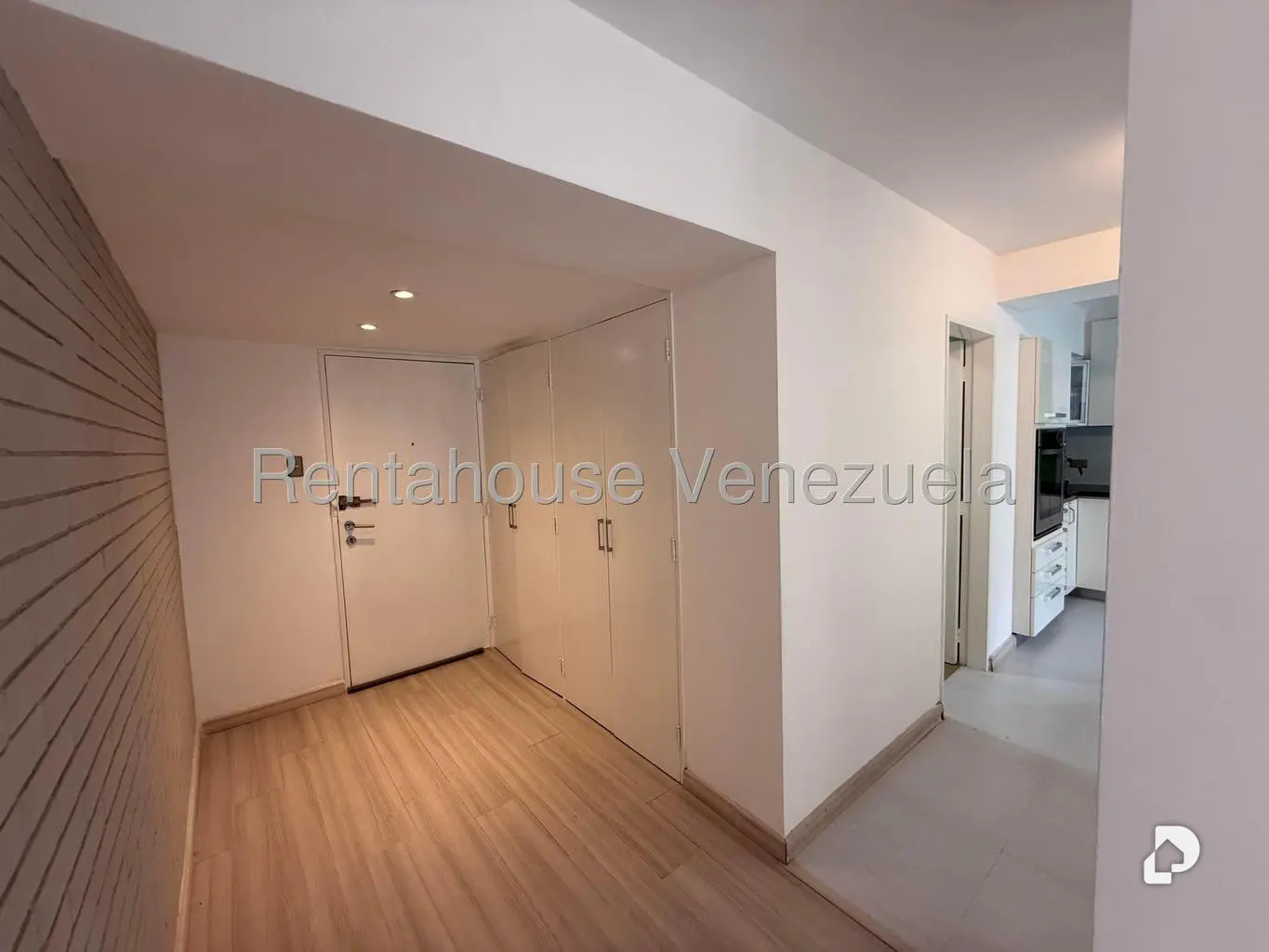 Apartamento en El Cigarral, Caracas – 11