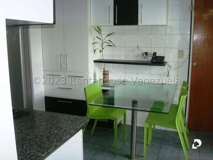 Apartamento en Miranda, Caracas – 11