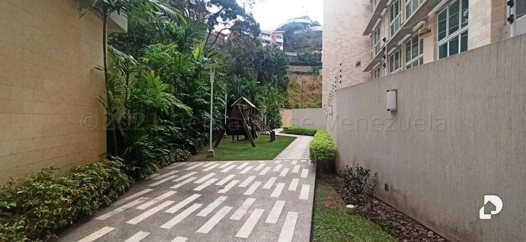 Apartamento en Lomas de Las Mercedes, Caracas – 13