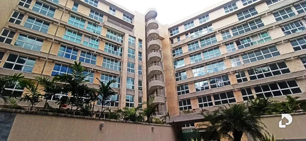 Apartamento en Lomas de Las Mercedes, Caracas – 2