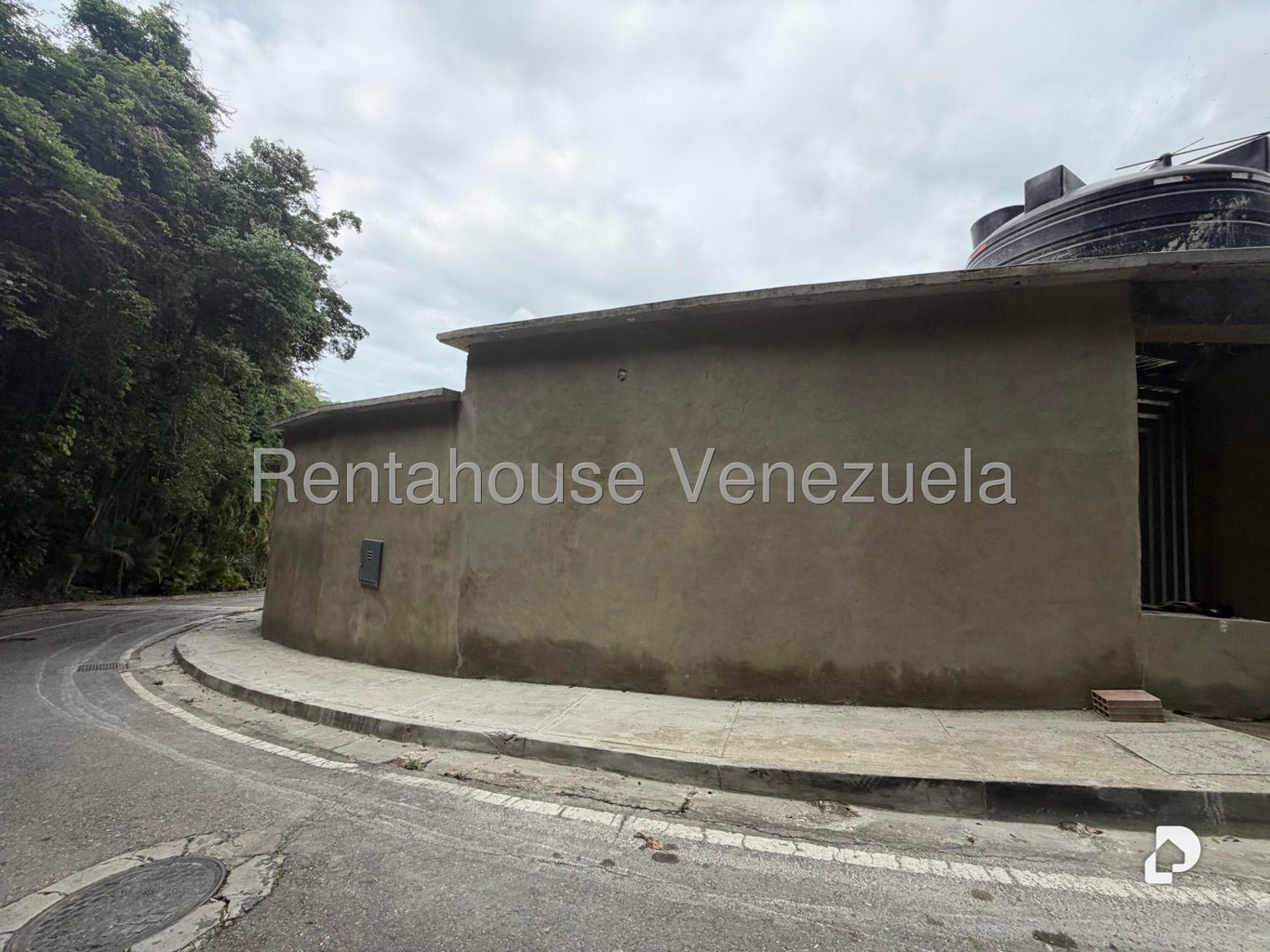 Terreno en Prados del Este, Caracas – 16