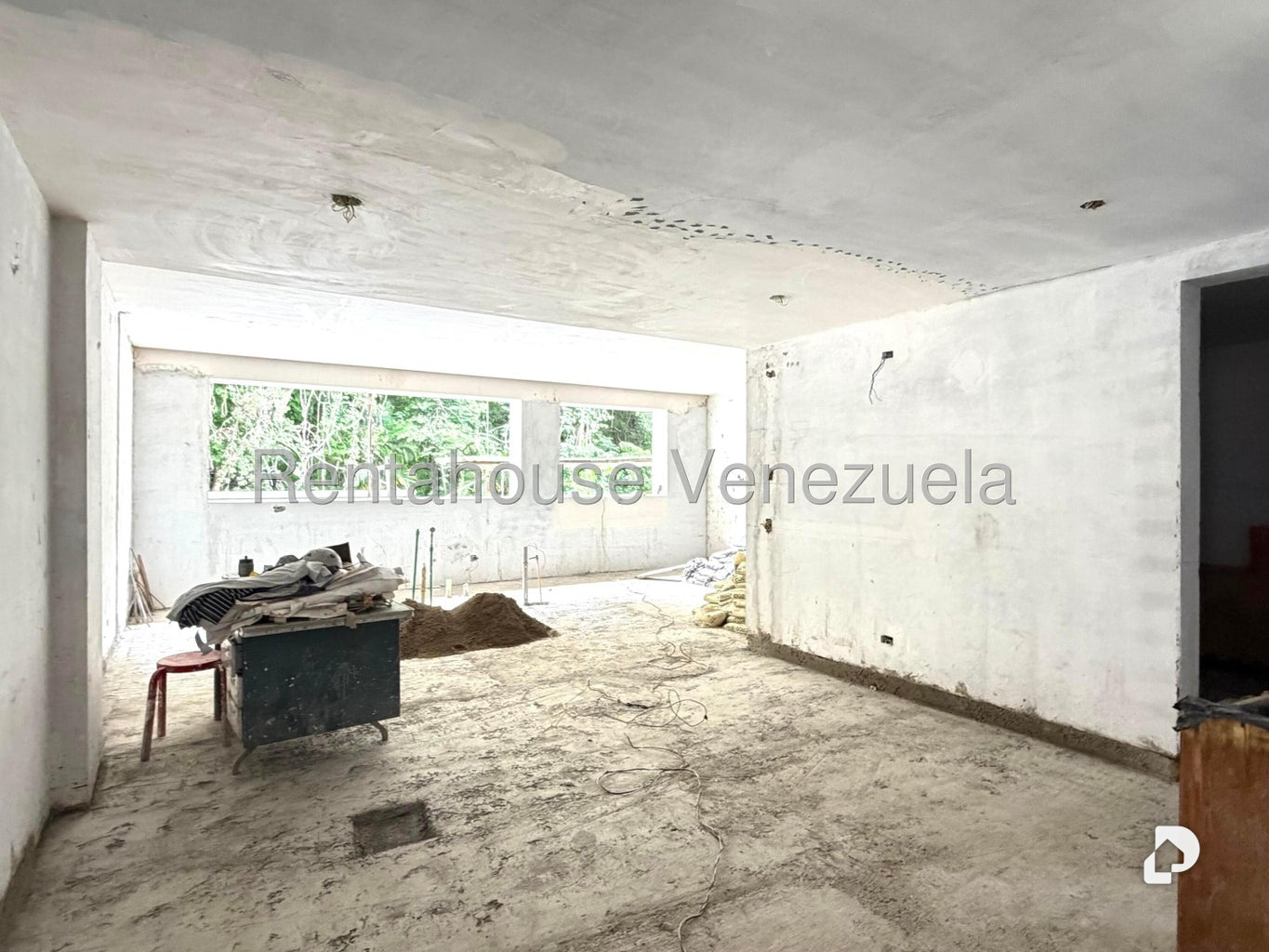 Terreno en Prados del Este, Caracas – 23