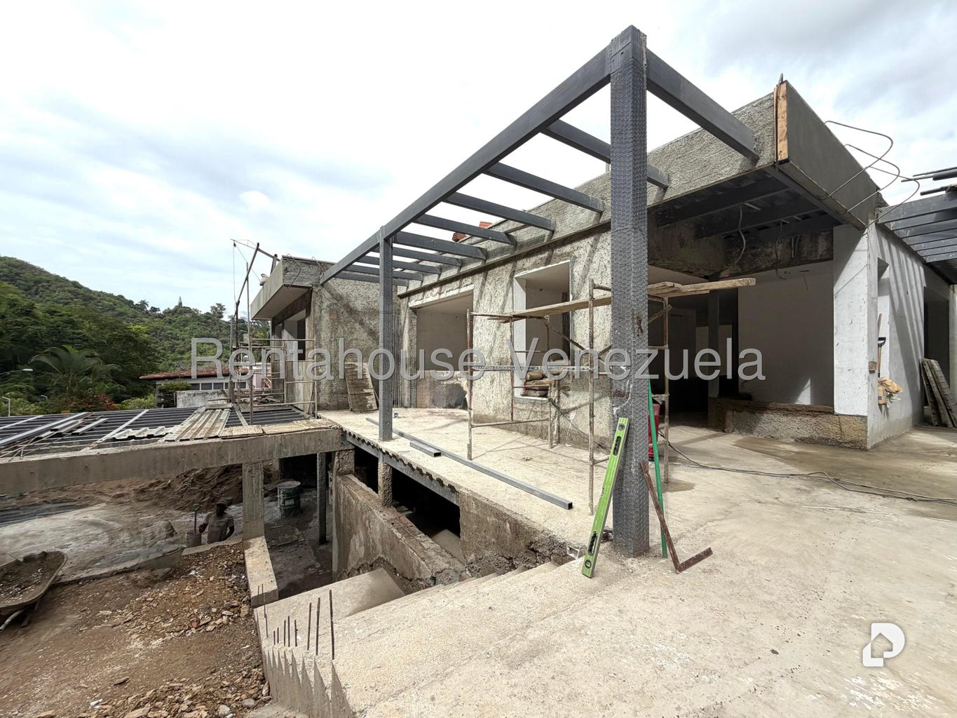 Terreno en Prados del Este, Caracas – 19