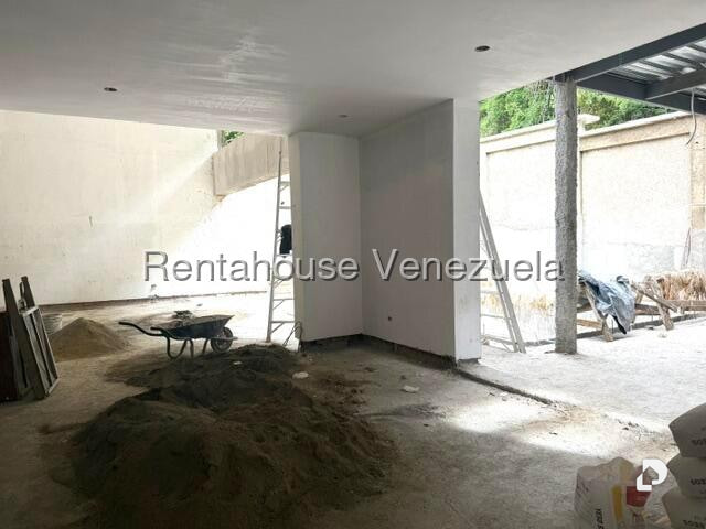 Terreno en Prados del Este, Caracas – 26