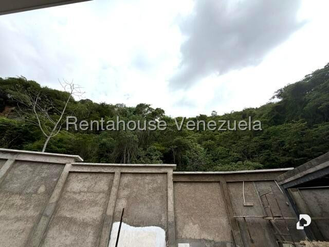 Terreno en Prados del Este, Caracas – 10