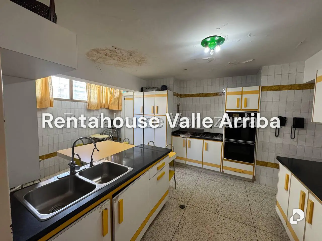 Apartamento en La Florida, Caracas – 8