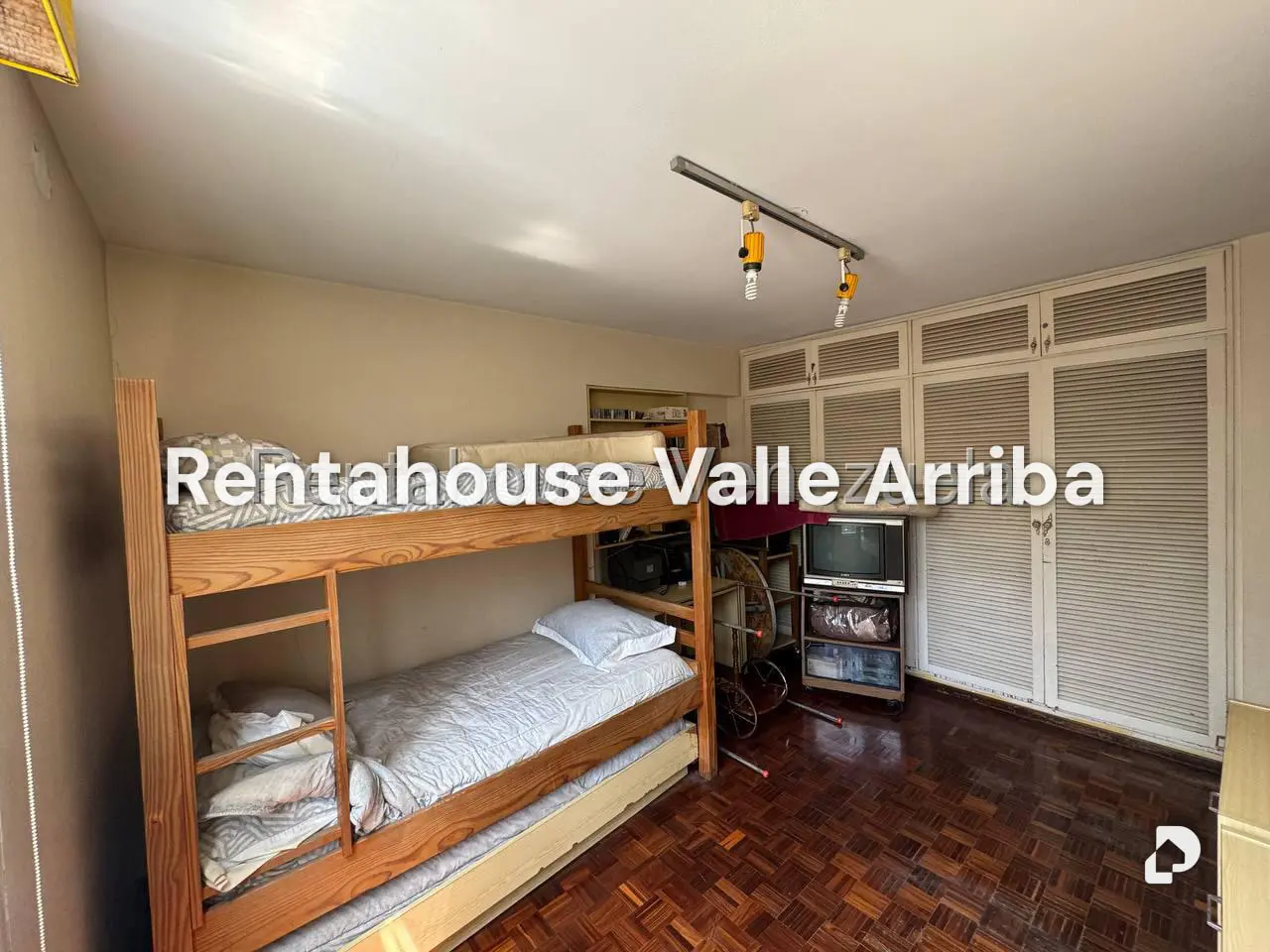 Apartamento en La Florida, Caracas – 17