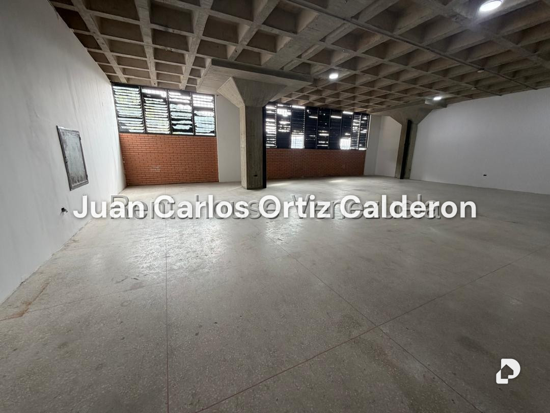 Galpón en El Valle, Caracas – 10